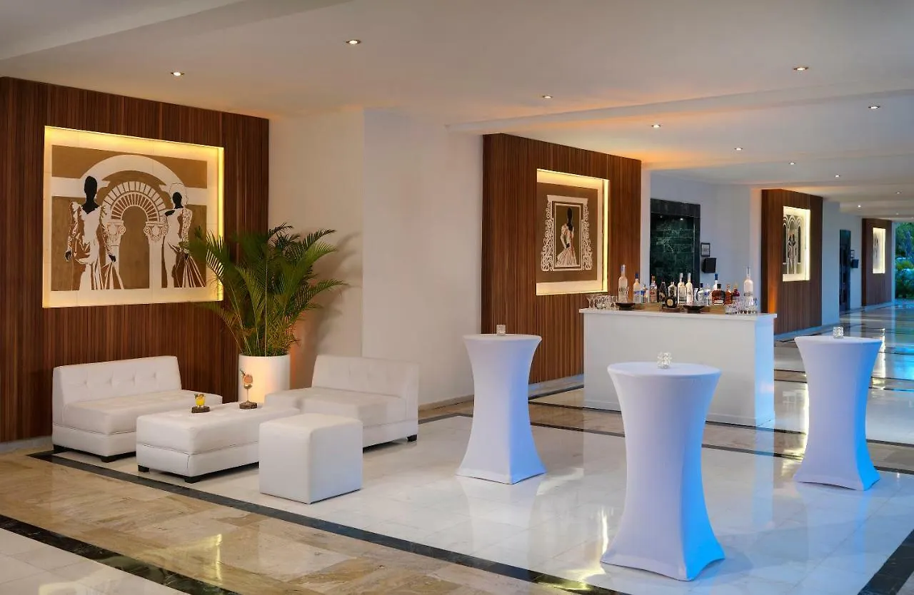 ***** Resort The Level At Melia Caribe Beach (Adults Only) Punta Cana Dominican Republic